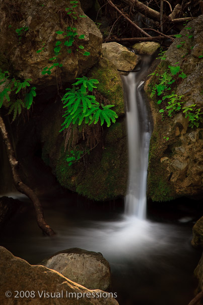 4.0 sec at f / 11,  105 mm